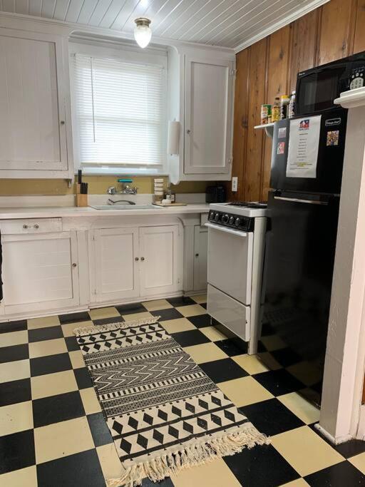 Cajun Stays - Studio Garfield - Pet Friendly Лафаєт Екстер'єр фото